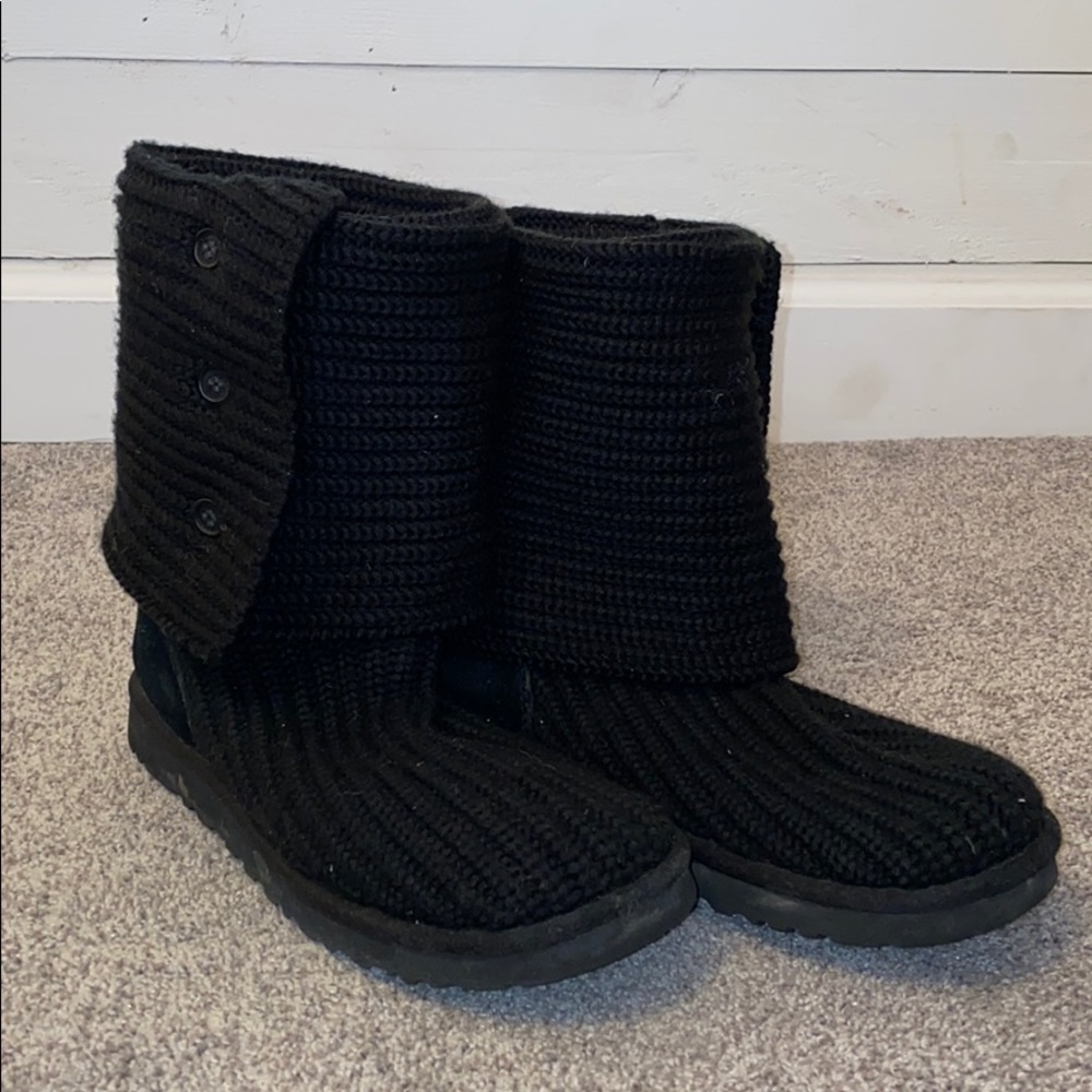 Women’s knit black Uggs